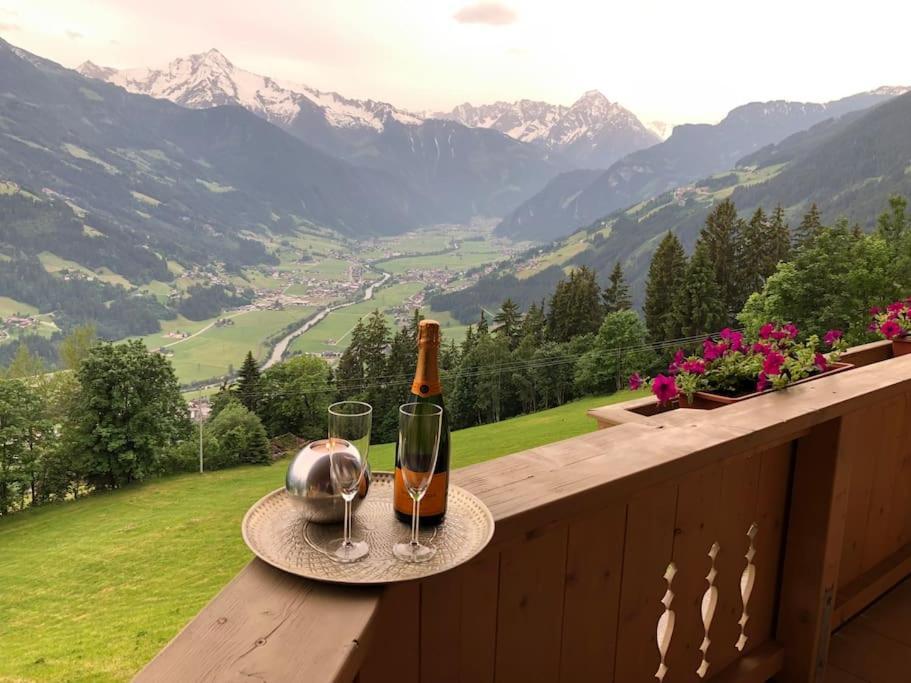 Ferienhaus Zillertal Panorama Blick Balkon Sauna Zellberg Exterior foto