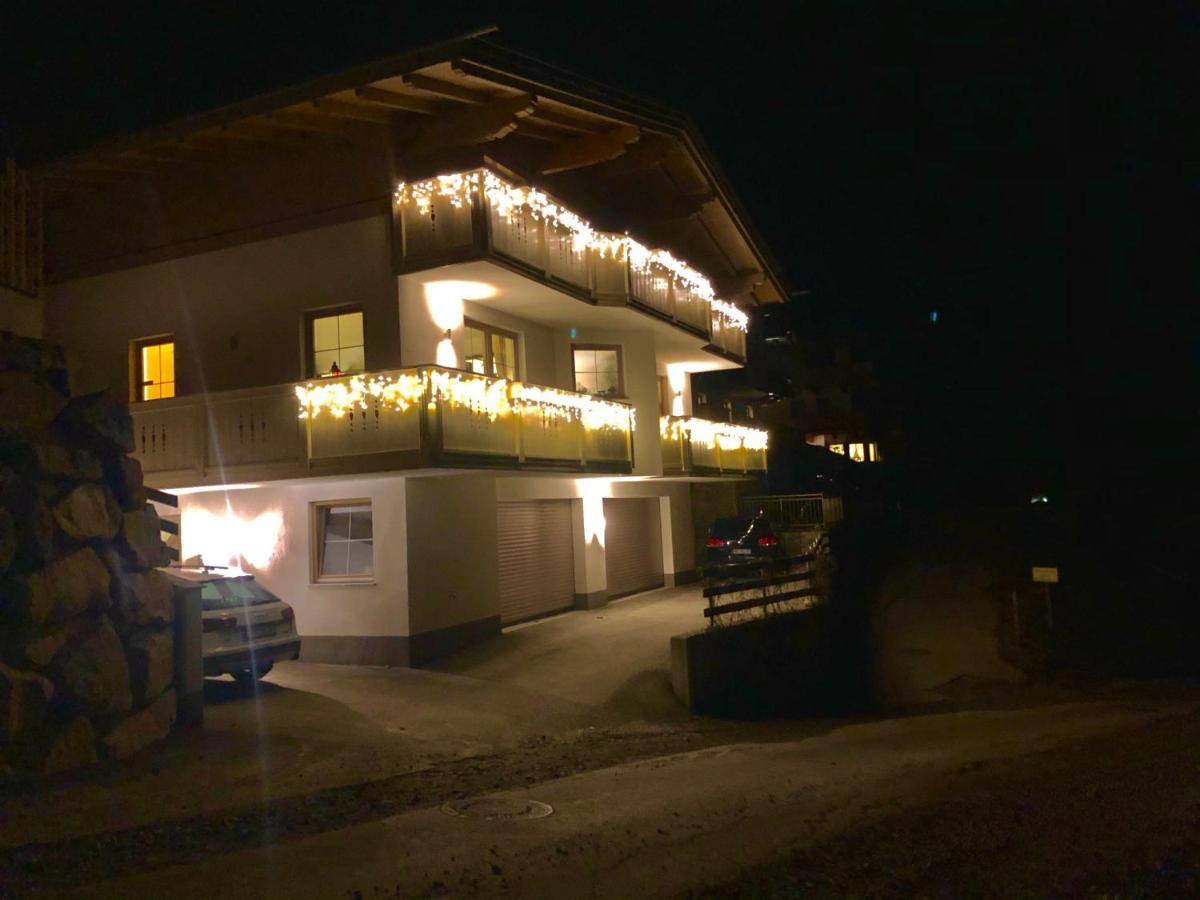 Ferienhaus Zillertal Panorama Blick Balkon Sauna Zellberg Exterior foto