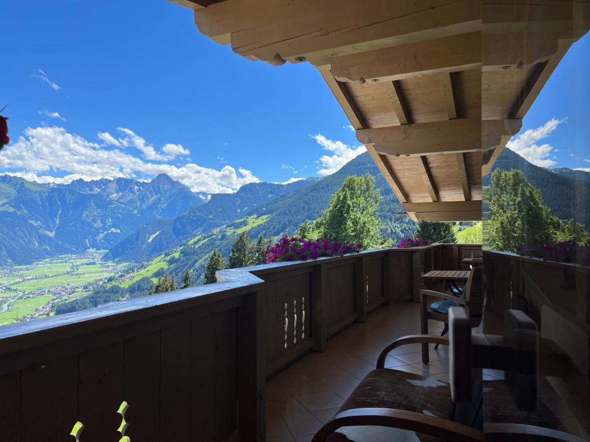 Ferienhaus Zillertal Panorama Blick Balkon Sauna Zellberg Exterior foto